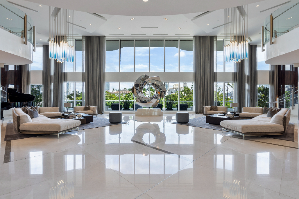 6000 Bella Mare lobby
