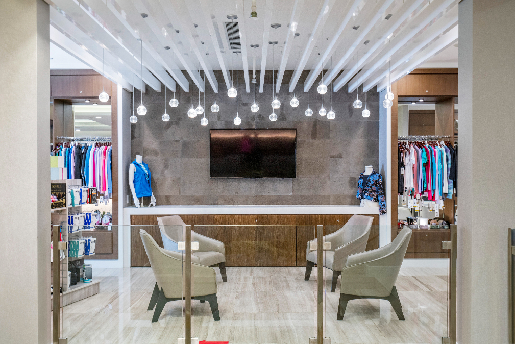 Williams Island Amenities: Club, Marina, Pools, Tennis & More